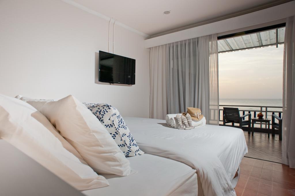 At Zea Hotel Patong Eksteriør billede