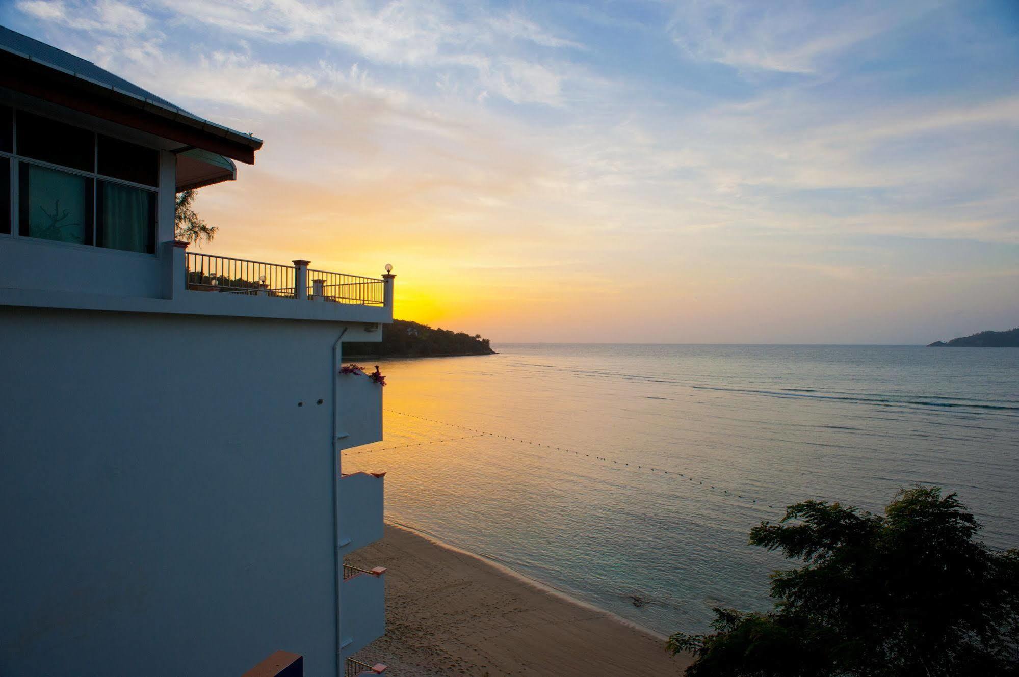 At Zea Hotel Patong Eksteriør billede